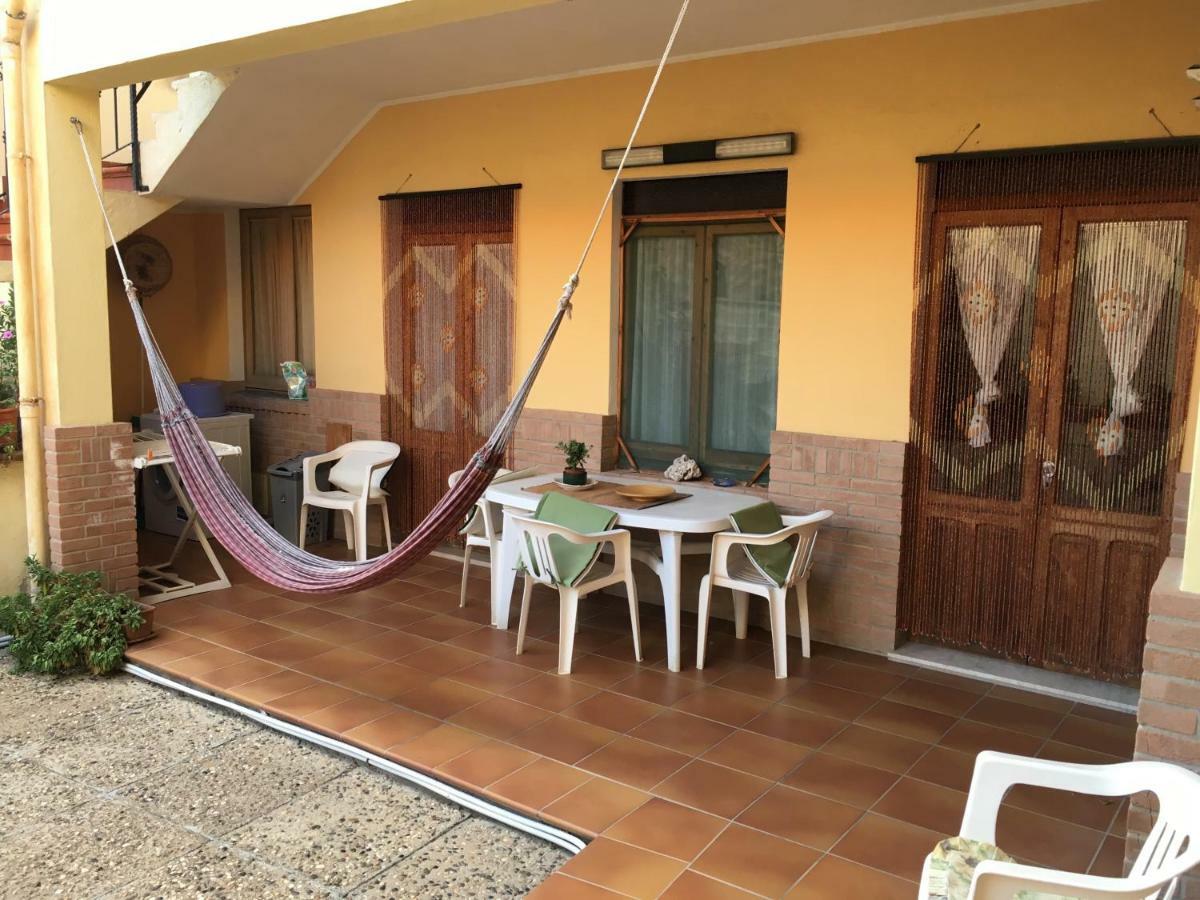 Anna Apartment Villaputzu Luaran gambar